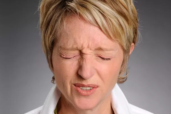 нервные моргания